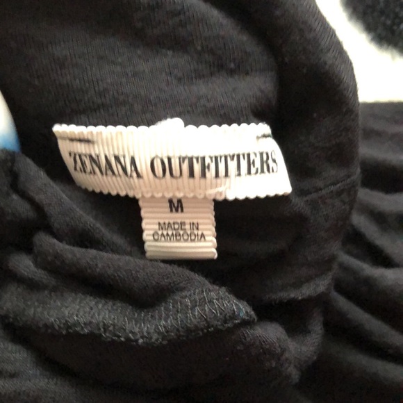 Black dress shirt - Picture 3 of 3